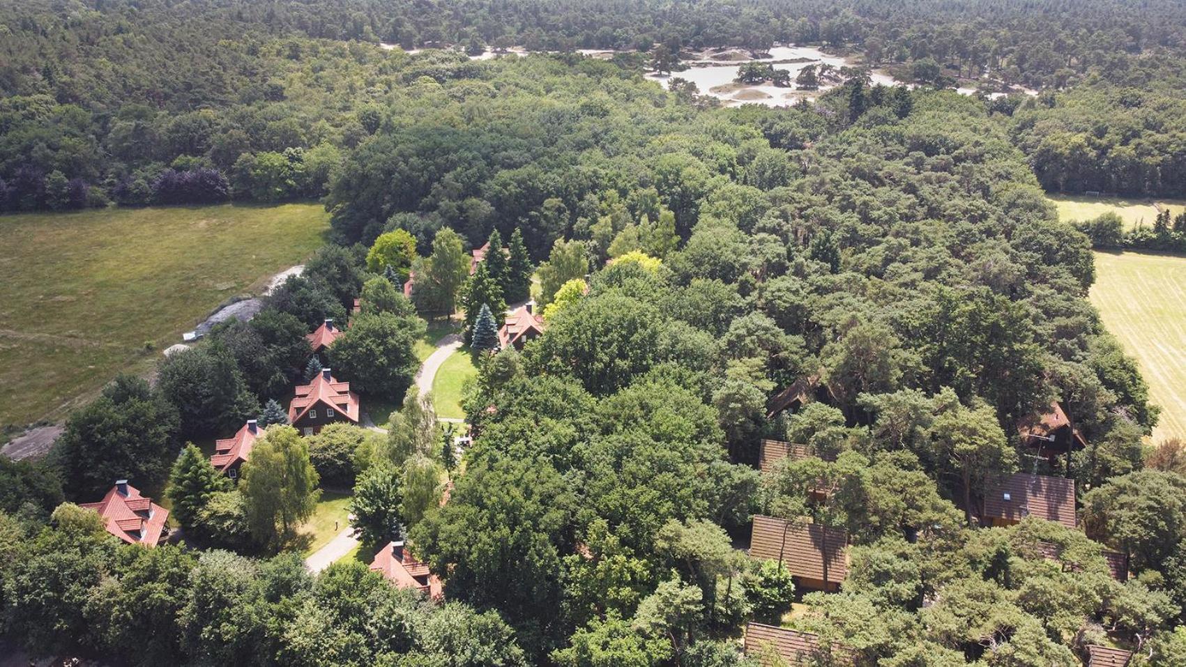 Villa 'T Eekhoornnest Soest Exterior foto